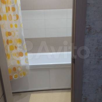 Сдается 2-х комнатная квартира, 63 м²