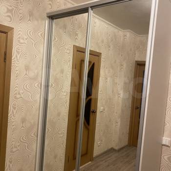 Сдается 1-комнатная квартира, 38 м²