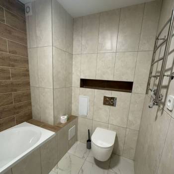 Сдается 1-комнатная квартира, 49 м²