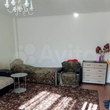 Сдается 1-комнатная квартира, 45,7 м²