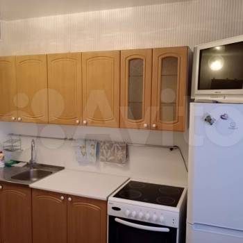 Сдается Многокомнатная квартира, 63 м²