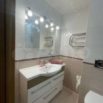 Сдается Многокомнатная квартира, 75 м²