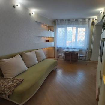 Сдается Многокомнатная квартира, 58,6 м²