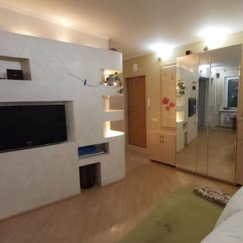 Сдается Многокомнатная квартира, 58,6 м²