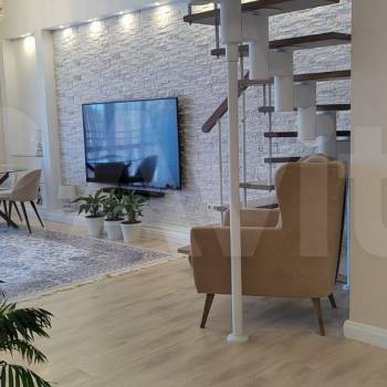 Продается 3-х комнатная квартира, 102,5 м²