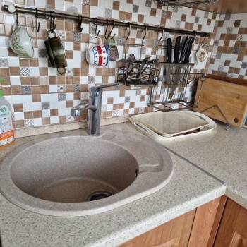 Продается 3-х комнатная квартира, 58 м²