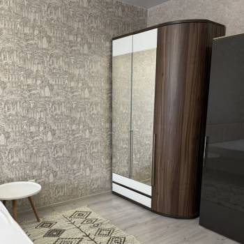 Сдается 1-комнатная квартира, 42,4 м²