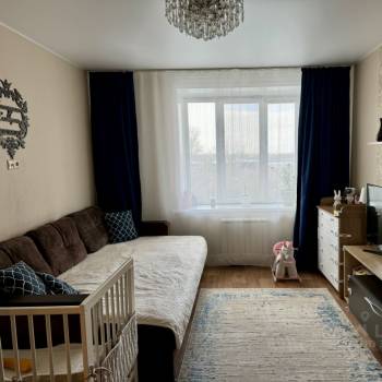 Продается 1-комнатная квартира, 40 м²