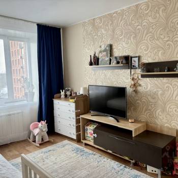 Продается 1-комнатная квартира, 40 м²