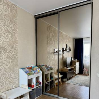 Продается 1-комнатная квартира, 40 м²