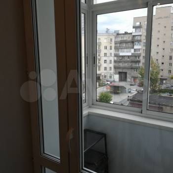 Продается 3-х комнатная квартира, 90,6 м²