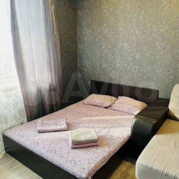 Сдается 1-комнатная квартира, 35 м²