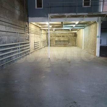 Сдается Нежилое помещение, 200 м²