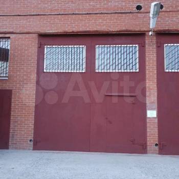 Сдается Нежилое помещение, 200 м²