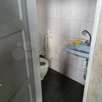 Сдается Нежилое помещение, 200 м²