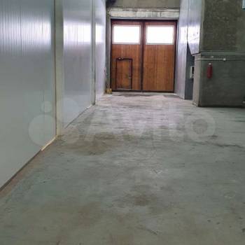 Сдается Нежилое помещение, 200 м²