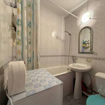 Продается 1-комнатная квартира, 32,4 м²