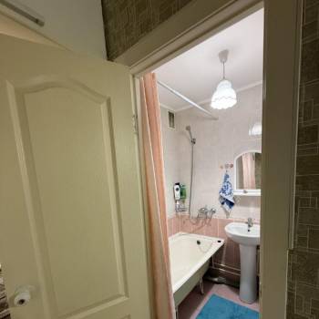 Продается 1-комнатная квартира, 30,2 м²