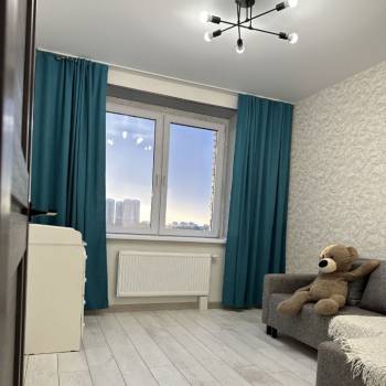 Сдается Многокомнатная квартира, 68,8 м²