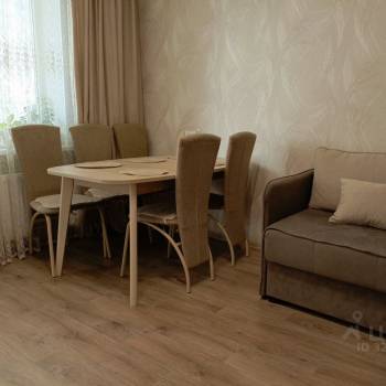 Продается Многокомнатная квартира, 73 м²