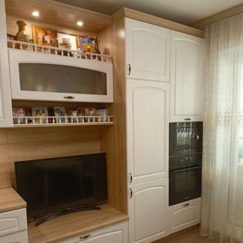 Продается Многокомнатная квартира, 73 м²