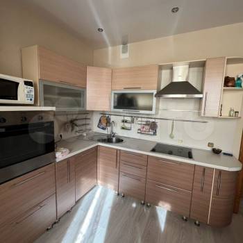 Сдается 2-х комнатная квартира, 69 м²