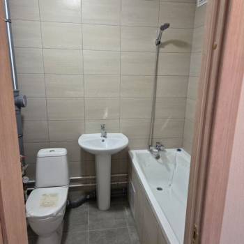 Сдается 1-комнатная квартира, 41 м²