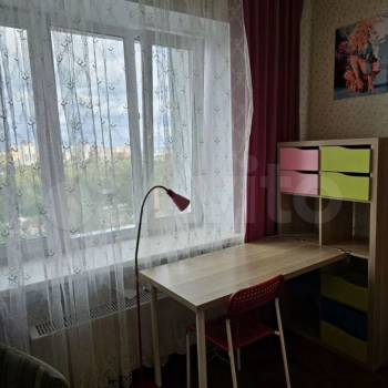 Продается Многокомнатная квартира, 100 м²