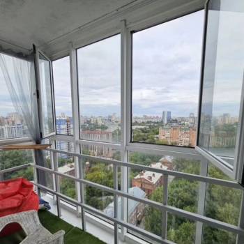 Продается Многокомнатная квартира, 100 м²