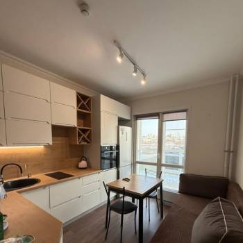 Сдается 1-комнатная квартира, 37 м²