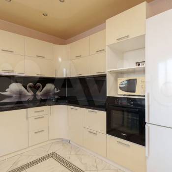 Сдается Многокомнатная квартира, 95 м²