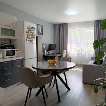 Продается 1-комнатная квартира, 46,3 м²