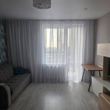 Сдается 1-комнатная квартира, 48 м²