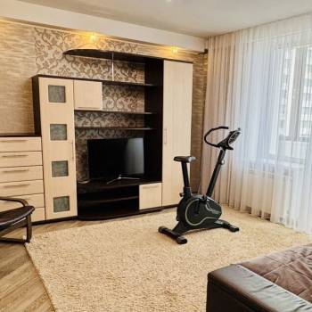 Сдается 2-х комнатная квартира, 67 м²