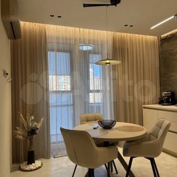 Продается 1-комнатная квартира, 46 м²