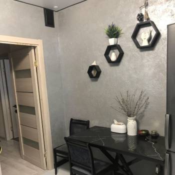 Продается 1-комнатная квартира, 41 м²