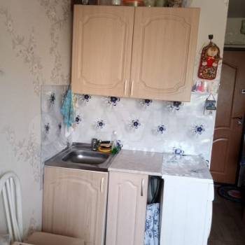 Продается 1-комнатная квартира, 12,7 м²