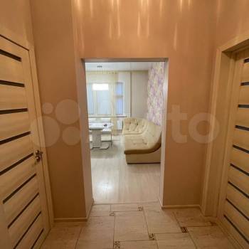 Сдается 1-комнатная квартира, 40 м²