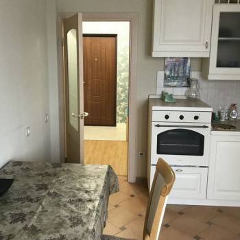 Сдается 1-комнатная квартира, 43 м²