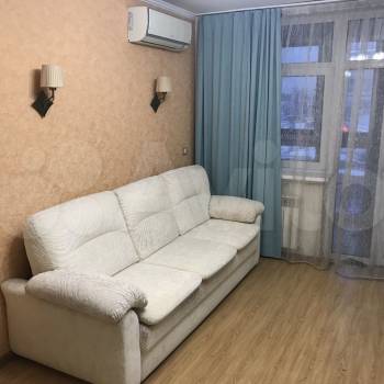 Сдается 1-комнатная квартира, 43 м²