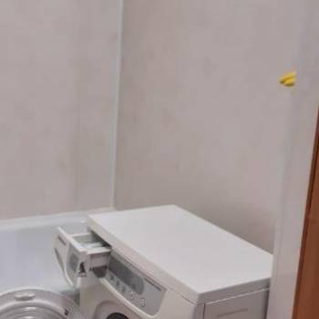 Сдается Многокомнатная квартира, 60 м²