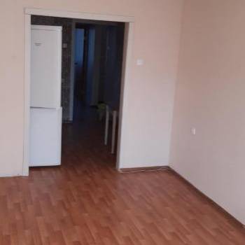 Сдается Многокомнатная квартира, 60 м²