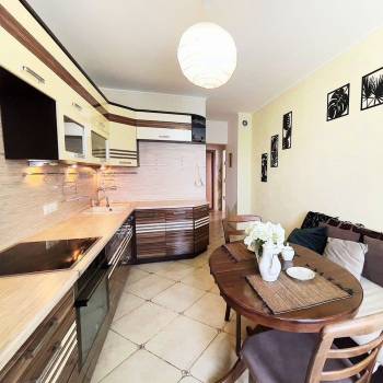 Сдается 2-х комнатная квартира, 57 м²