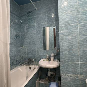 Сдается 1-комнатная квартира, 42 м²