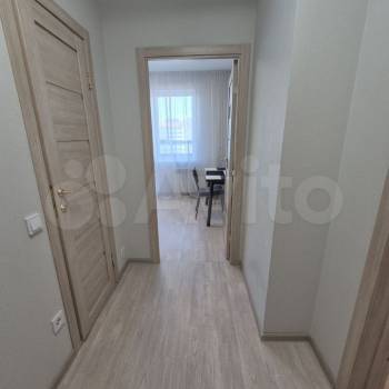 Сдается 1-комнатная квартира, 42 м²