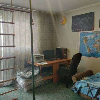 Продается Многокомнатная квартира, 82,1 м²