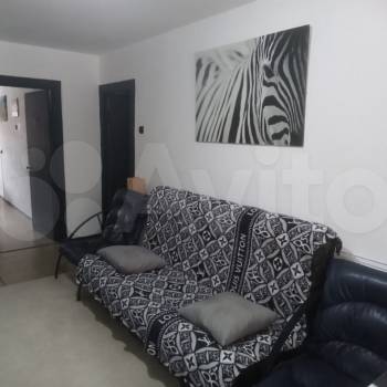 Продается 2-х комнатная квартира, 42 м²