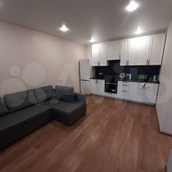 Продается 1-комнатная квартира, 40,8 м²