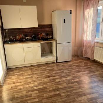 Продается 1-комнатная квартира, 28 м²