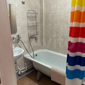 Продается 1-комнатная квартира, 28 м²